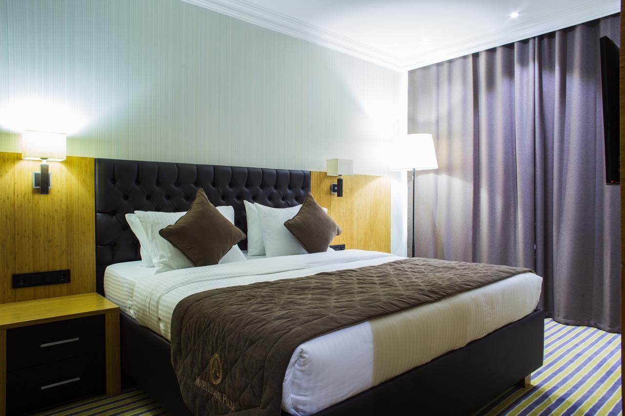 Aidana Plaza Hotel Шимкент Екстер'єр фото