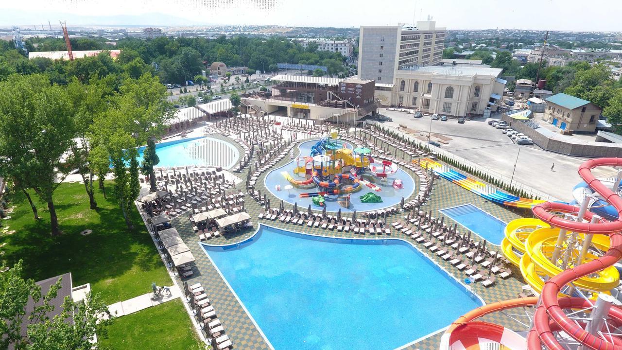Aidana Plaza Hotel Шимкент Екстер'єр фото
